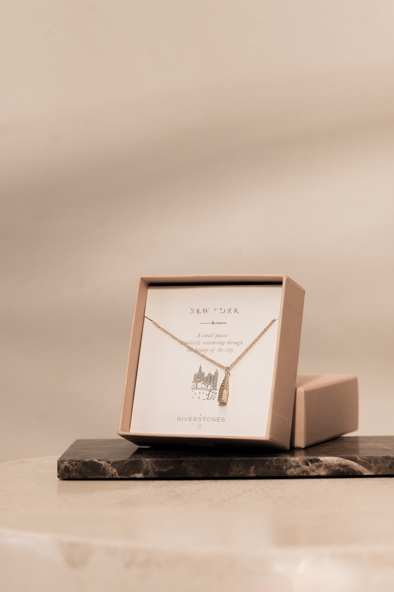 New york necklace crysler still