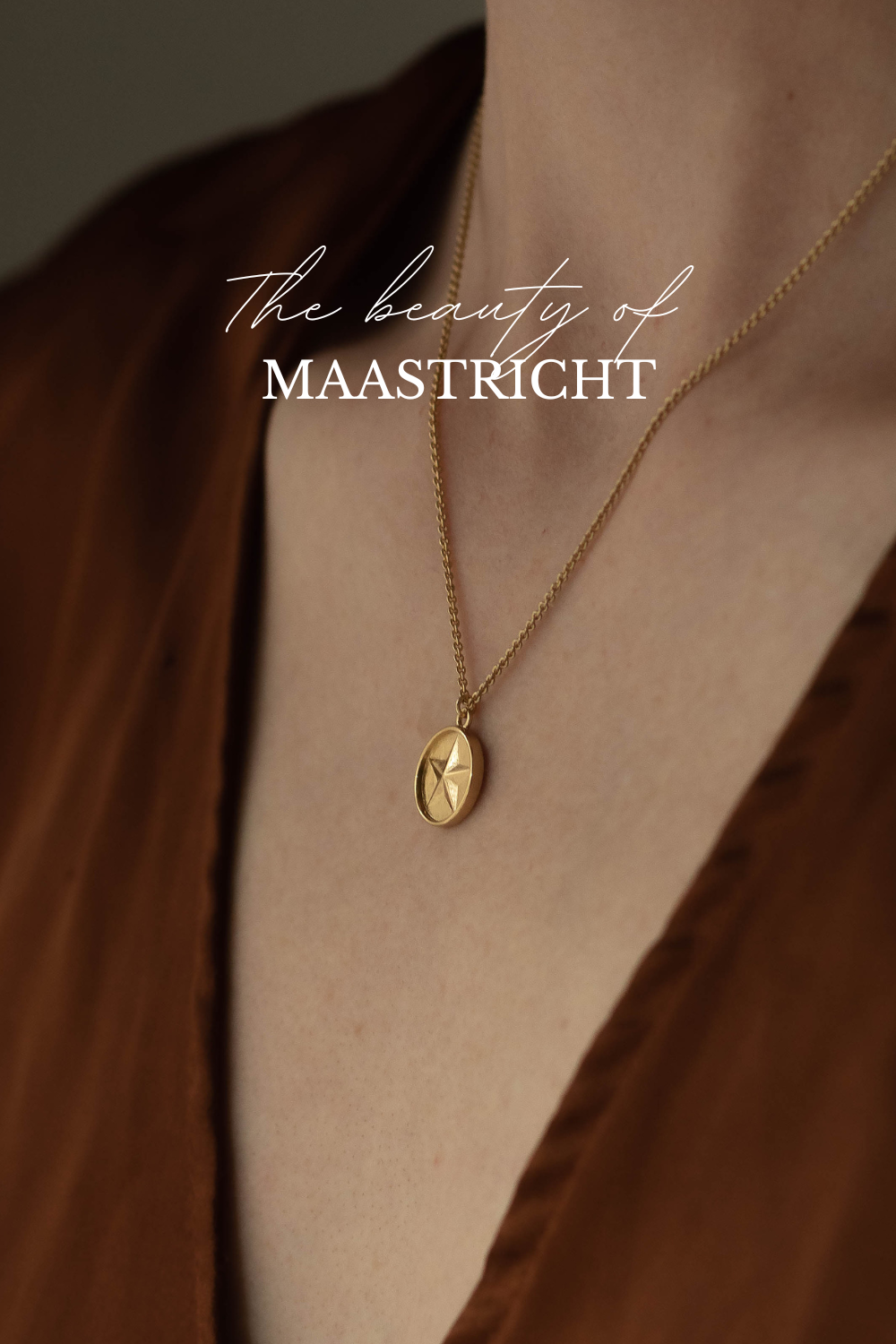 Steerke maastricht ketting gedragen